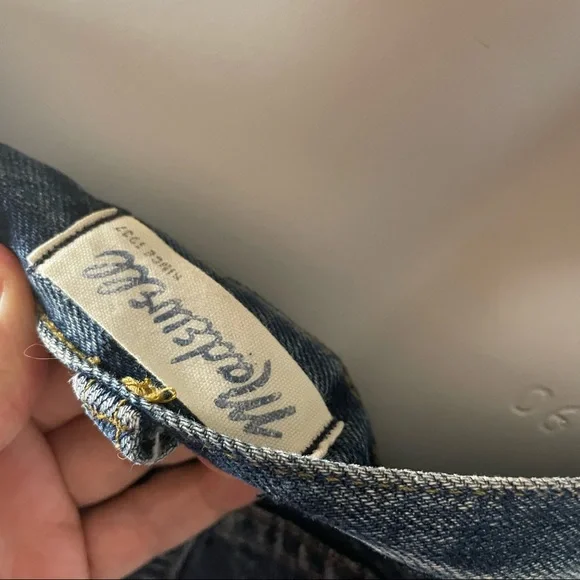 Madewell Boyjean Torn Jeans - Picture 11 of 11